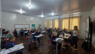 Cultura polonesa  celebrada em sala de aula